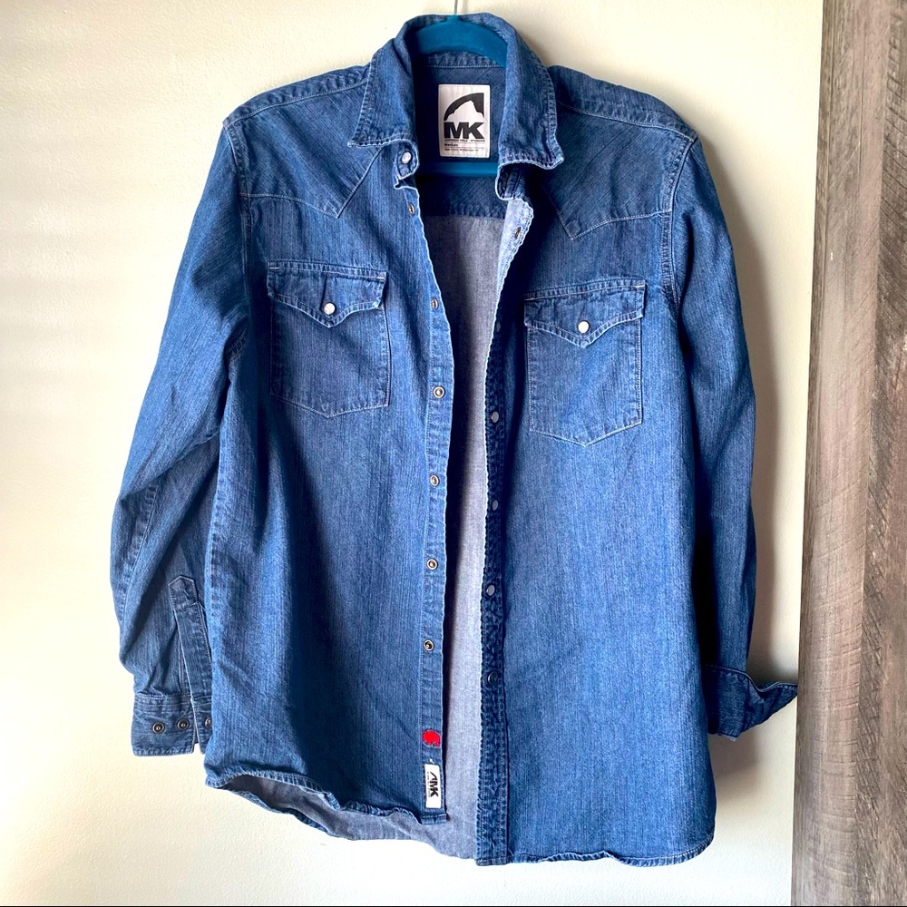 Mountain Khaki denim pearl snap button down